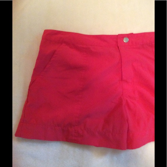 Reebok shorts size small - Picture 2 of 7